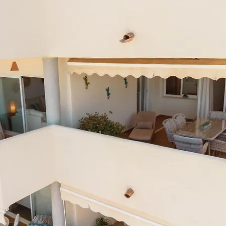 아파트 With Private Terrace, Just 10 Minutes By Car From Elviria Beach,